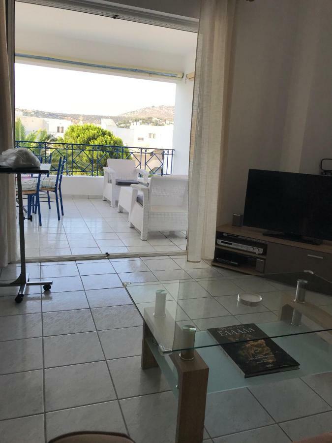 The Swan And The Gull, Porto Rafti Yacht Harbor Apartment מראה חיצוני תמונה